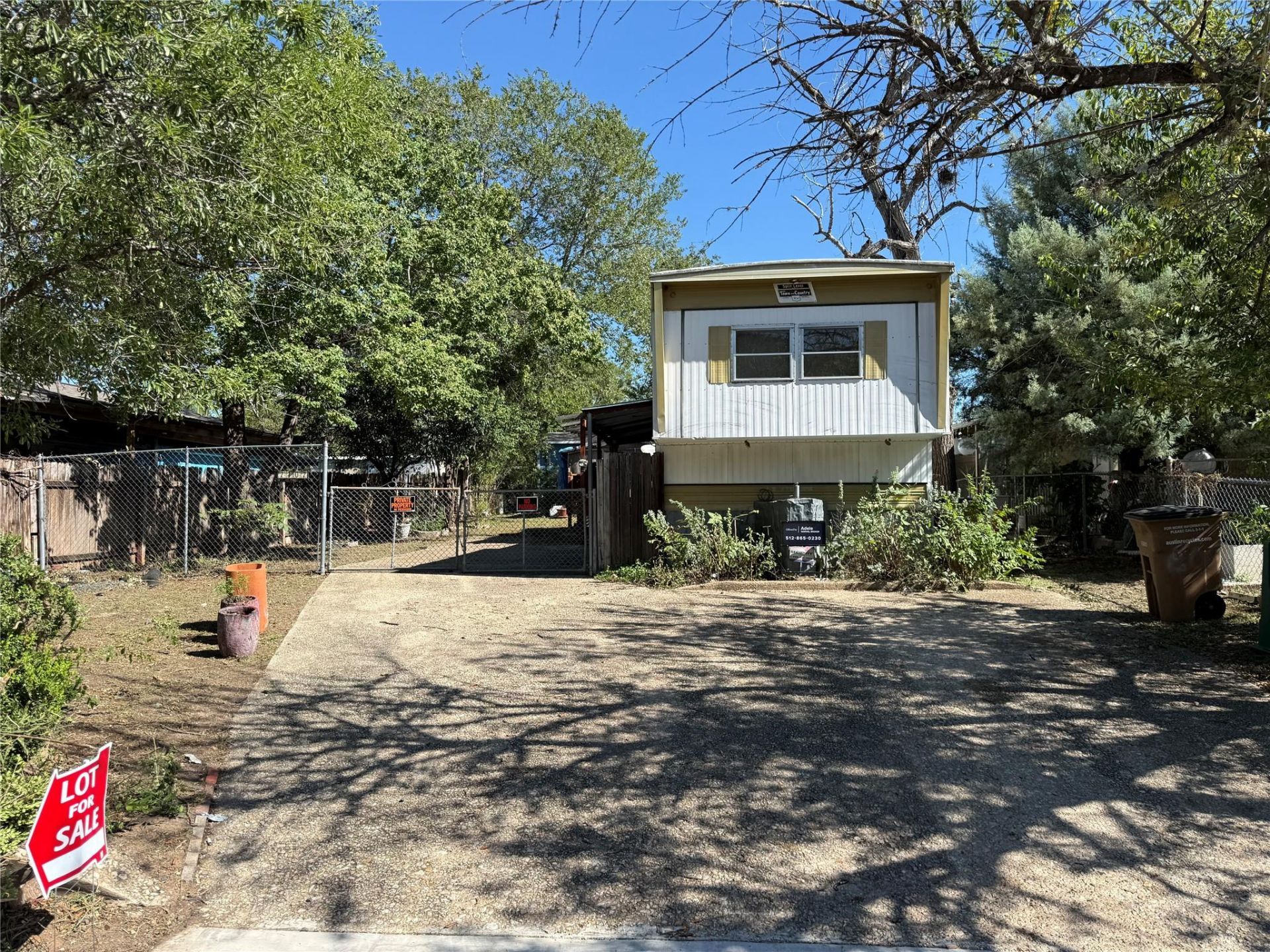2102 Blue Meadow Dr, Austin, TX 78744 Main Photo
