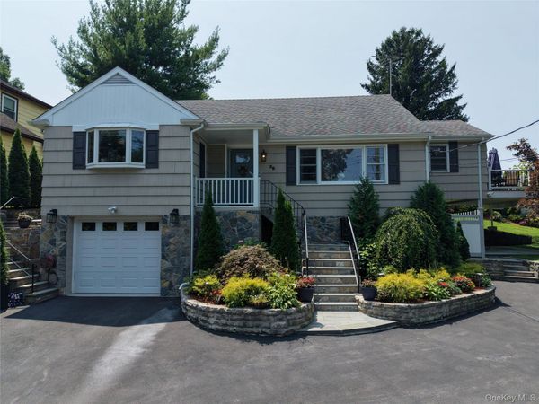 38 Harney Road, Scarsdale, NY 10583