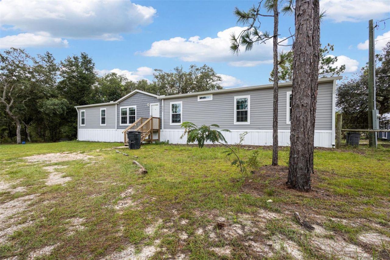 9490 NE 77th Place , Bronson, FL 32621 Photo