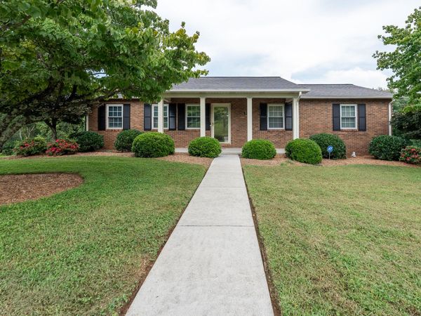494 Beechwood Circle, Morristown, TN 37814