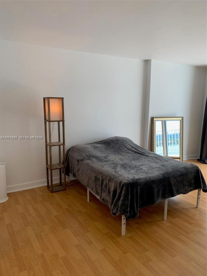 1228 West Ave , Unit 1415, Miami Beach, FL 33139 Photo