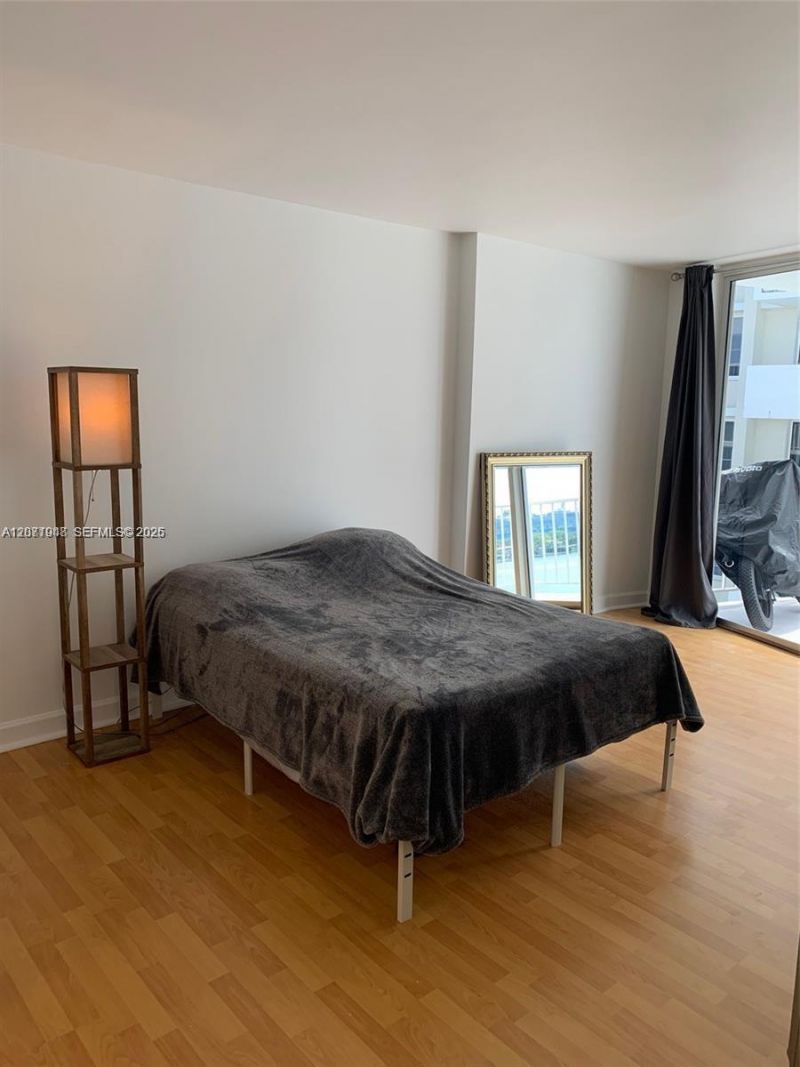 1228 West Ave , Unit 1415, Miami Beach, FL 33139 Photo
