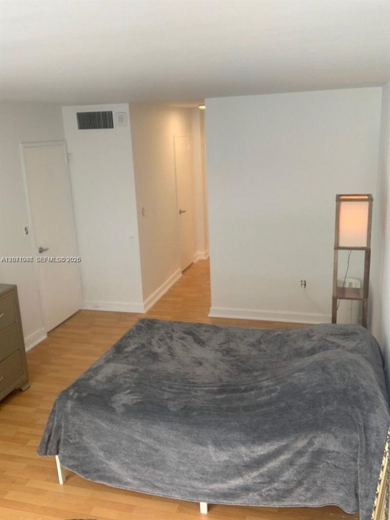 1228 West Ave , Unit 1415, Miami Beach, FL 33139 Photo