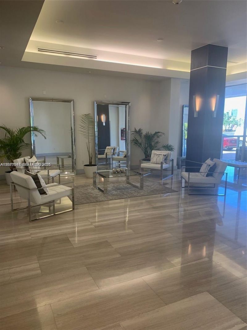 1228 West Ave , Unit 1415, Miami Beach, FL 33139 Photo