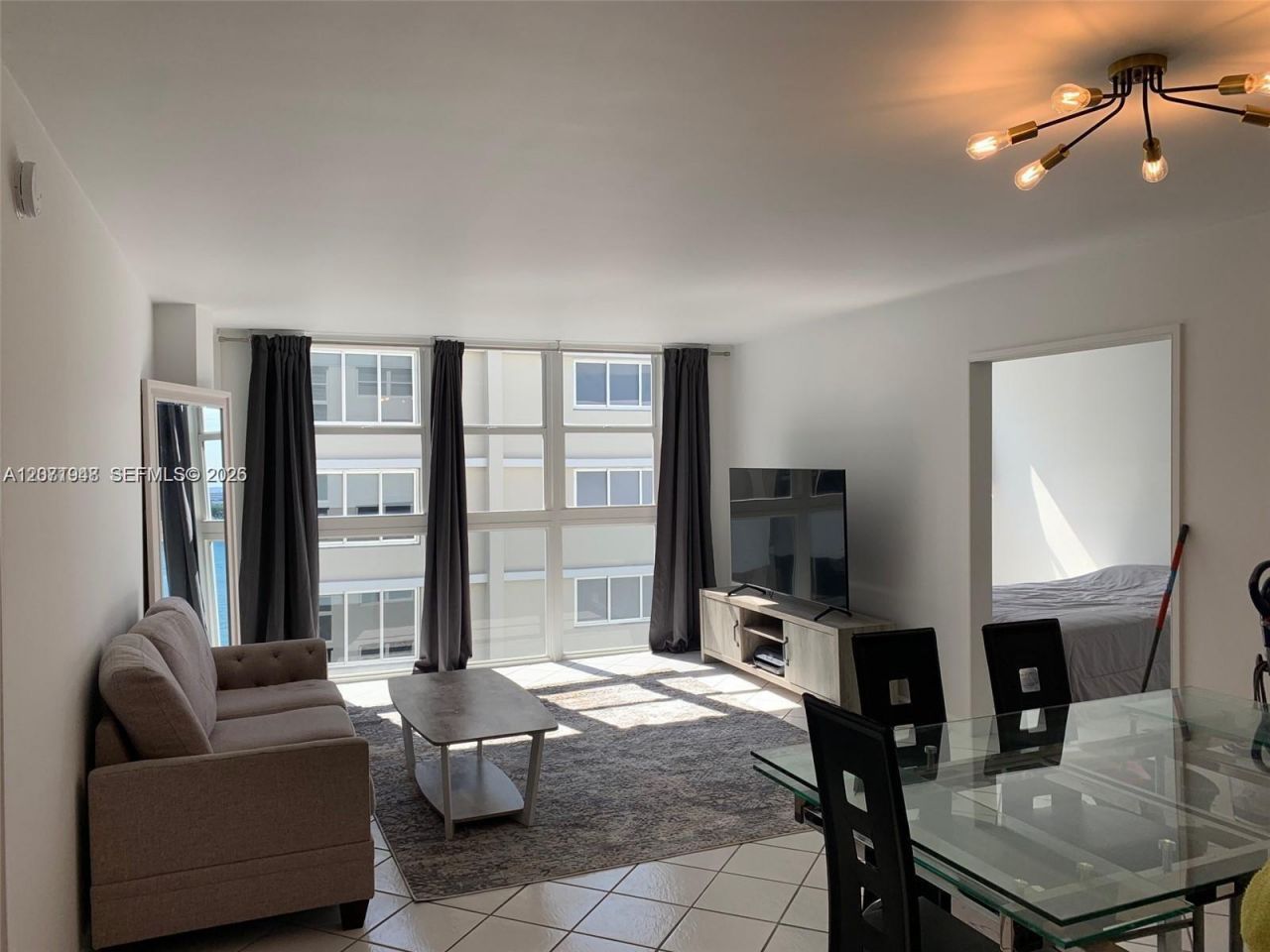 1228 West Ave , Unit 1415, Miami Beach, FL 33139 Photo