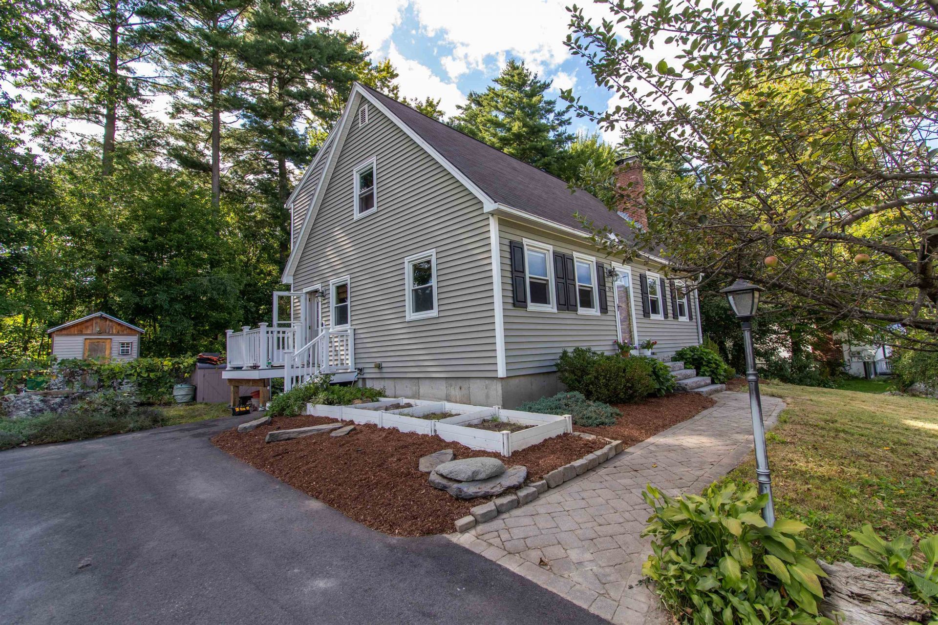 29 Alpine Street, Milford, NH 03055 Main Photo