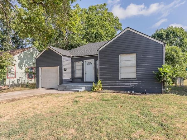 1106 Oak Street, Grand Prairie, TX 75050