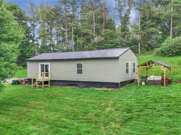 11543 Cadiz Road, Cambridge, OH 43725
