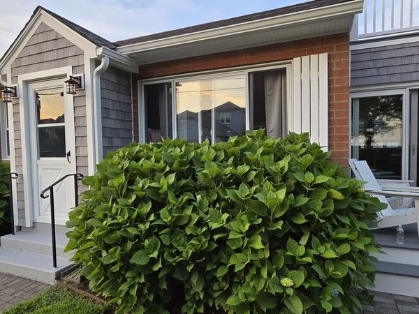 24 West Shore , Old Saybrook, CT 06475