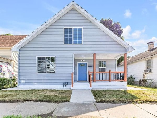 825 S 19th Street, St Joseph, MO 64507