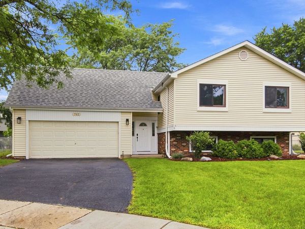 782 Balboa Terrace E, Bartlett, IL 60103