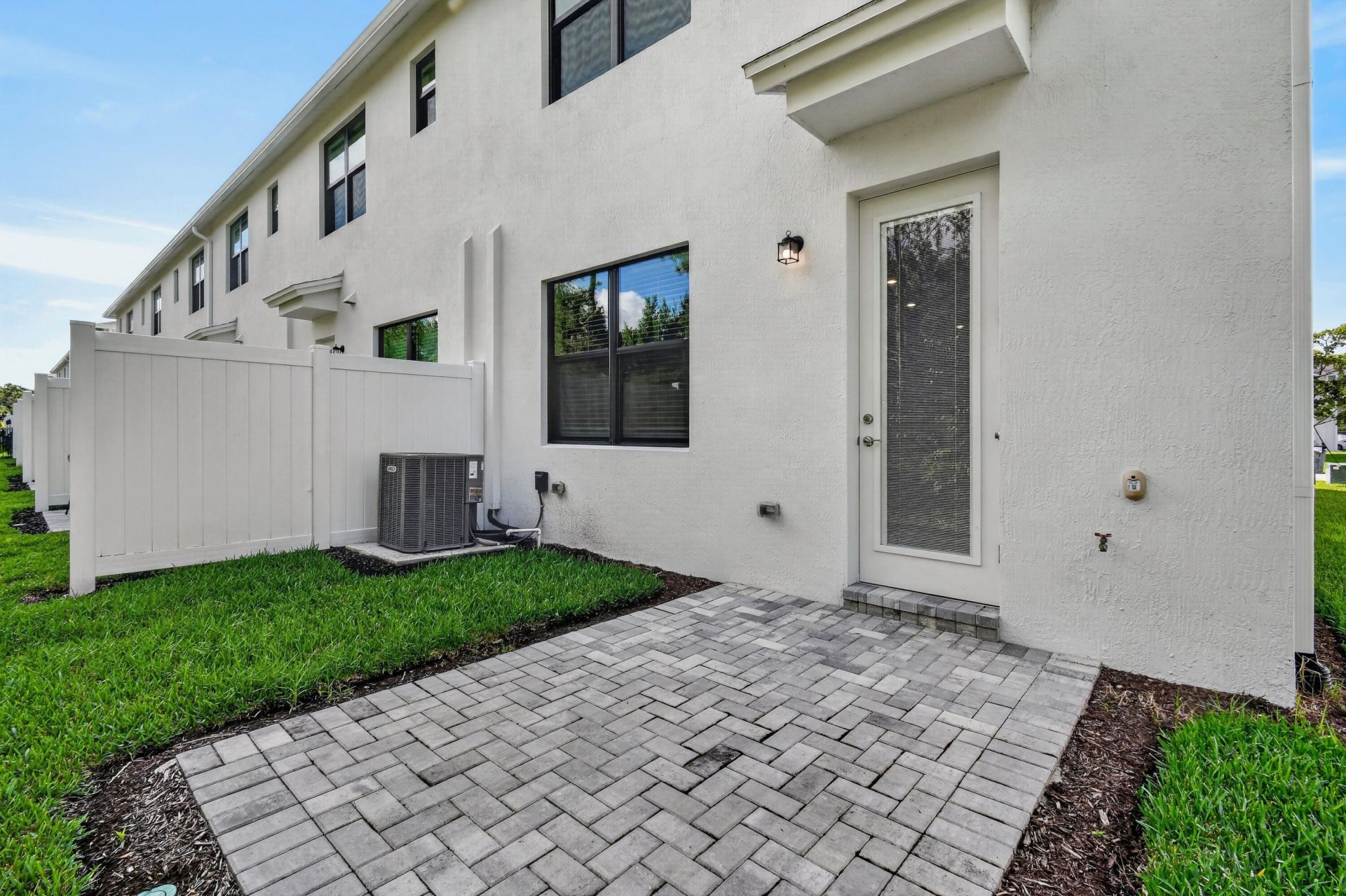 293 SW Sally Way, Stuart, FL 34997 Photo