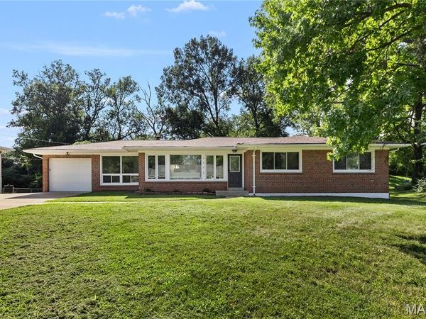 1133 Olivaire Lane , Olivette, MO 63132