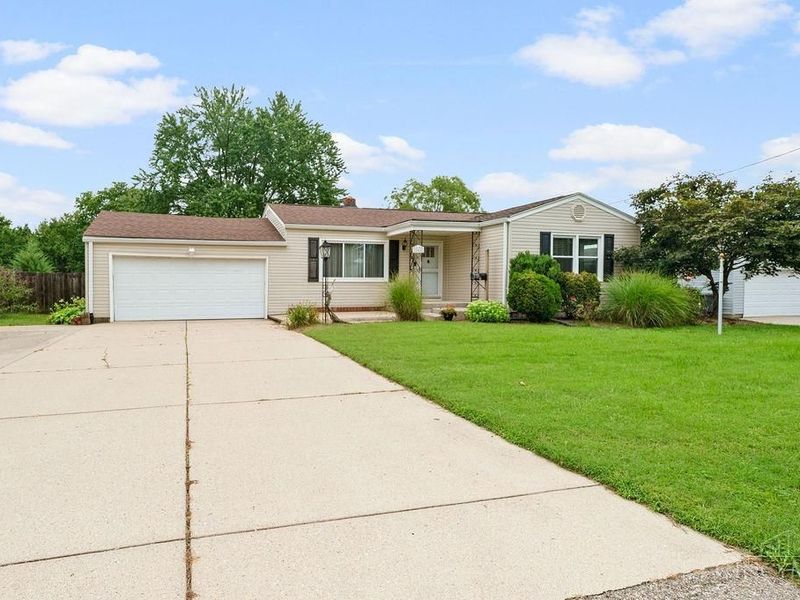 208 Brelsford Avenue, Trenton, OH 45067 Photo 2