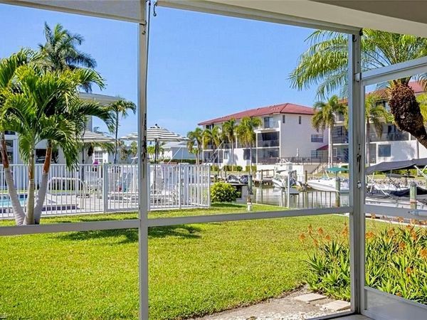 1417 Chesapeake AVE , Unit 104, NAPLES, FL 34102