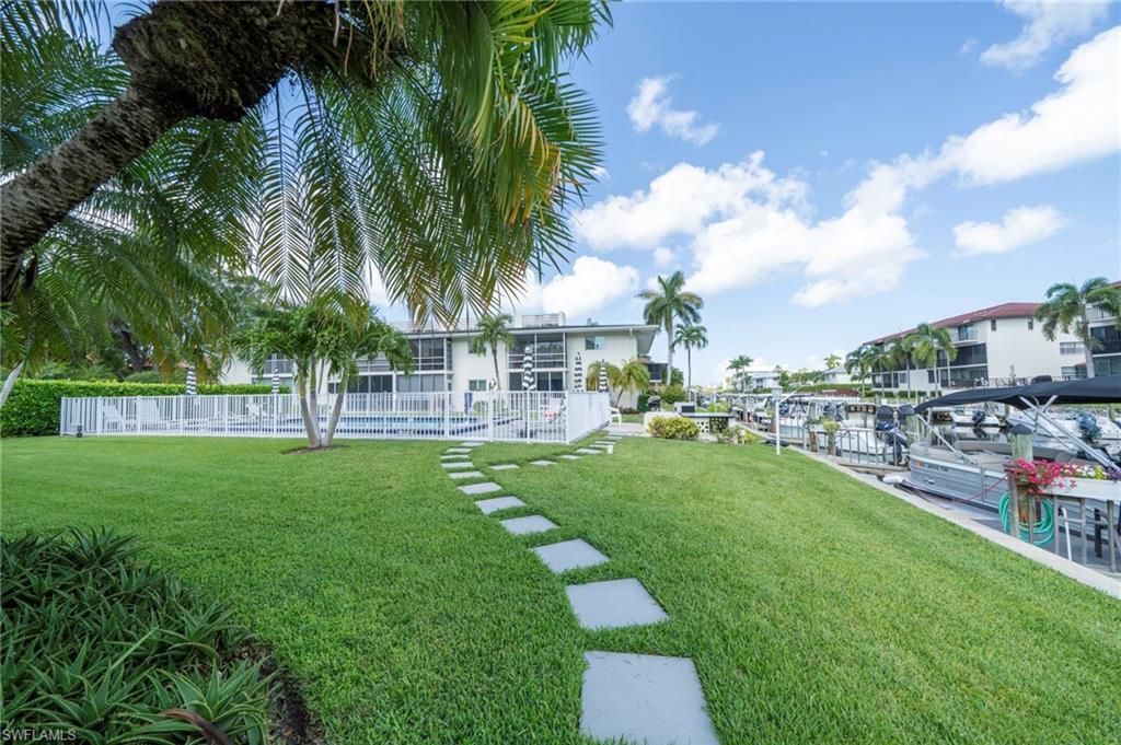 1417 Chesapeake Ave , Unit 104, Naples, FL 34102 Photo