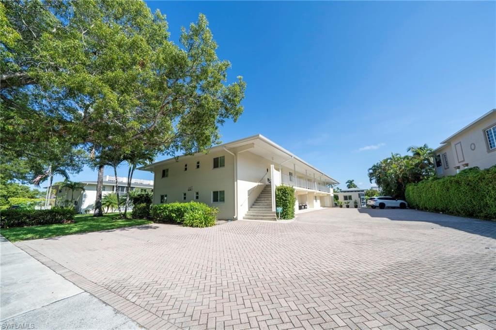 1417 Chesapeake Ave , Unit 104, Naples, FL 34102 Photo