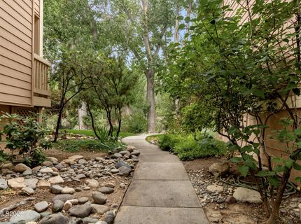 2875 Idlewild Drive, Unit 26, Reno, NV 89509 Photo