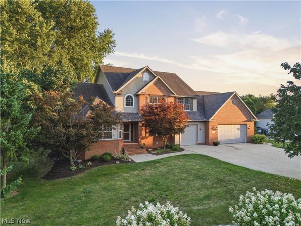 8056 Greenwich Boulevard NW, Massillon, OH 44646