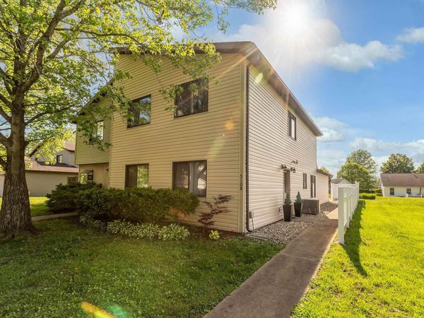 510 N Beadle Street, Unit B, Carbondale, IL 62901