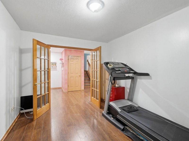 2389 Maple Hedge Way, Columbus, OH 43219 Photo 19