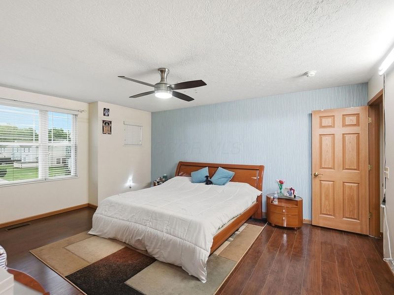 2389 Maple Hedge Way, Columbus, OH 43219 Photo 40