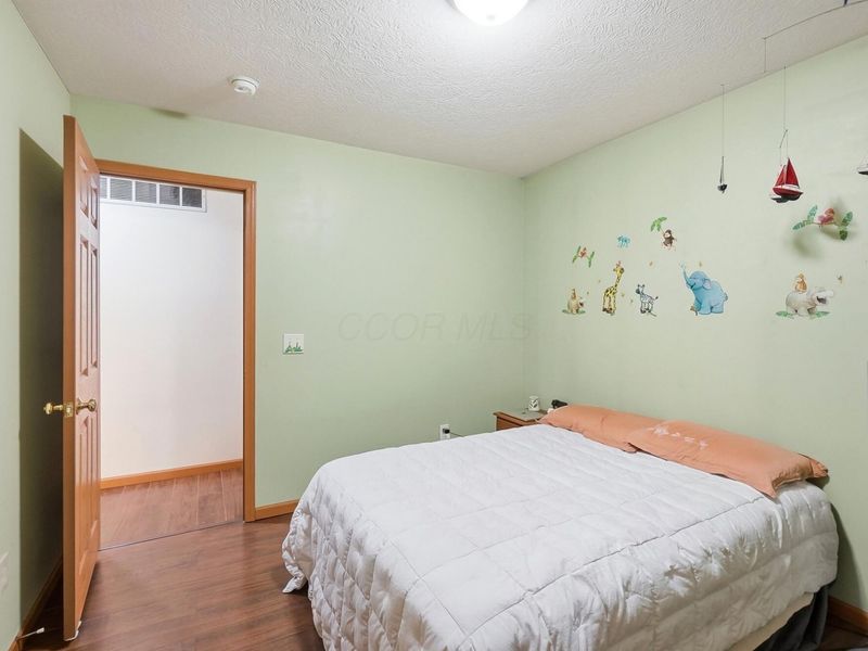 2389 Maple Hedge Way, Columbus, OH 43219 Photo 42