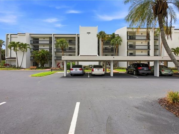 4586 Trawler CT , Unit 303, FORT MYERS, FL 33919