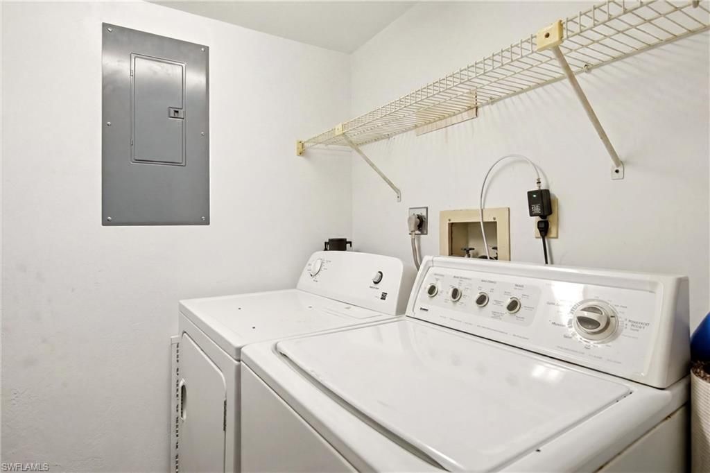 4586 Trawler Ct , Unit 303, Fort Myers, FL 33919 Photo