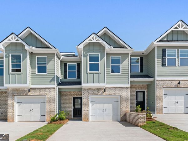 8316 Columbia Court, Palmetto, GA 30268