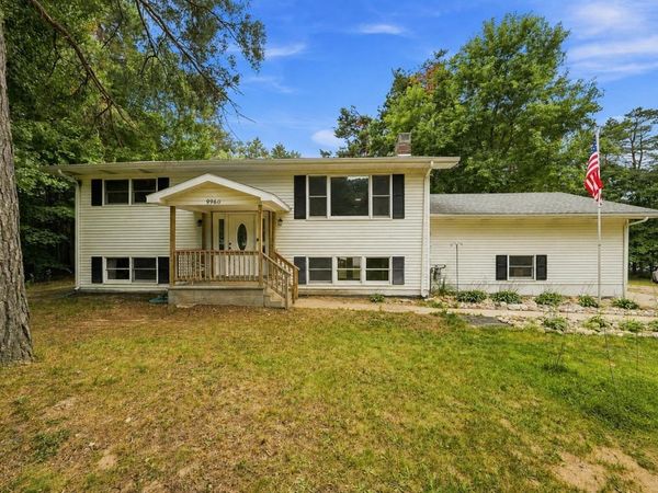 9960 13th Street E, Cadillac, MI 49601