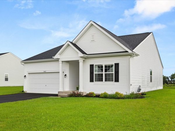 1662 Patterson Avenue , North Aurora, IL 60542