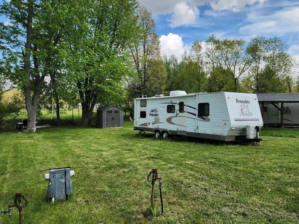 20/7 Woodhaven Lakes, Sublette, IL 61367