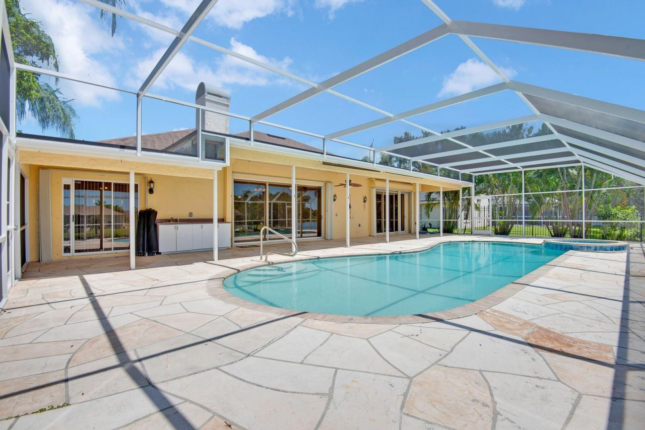 5410 61st St E, Bradenton, FL 34203 Photo