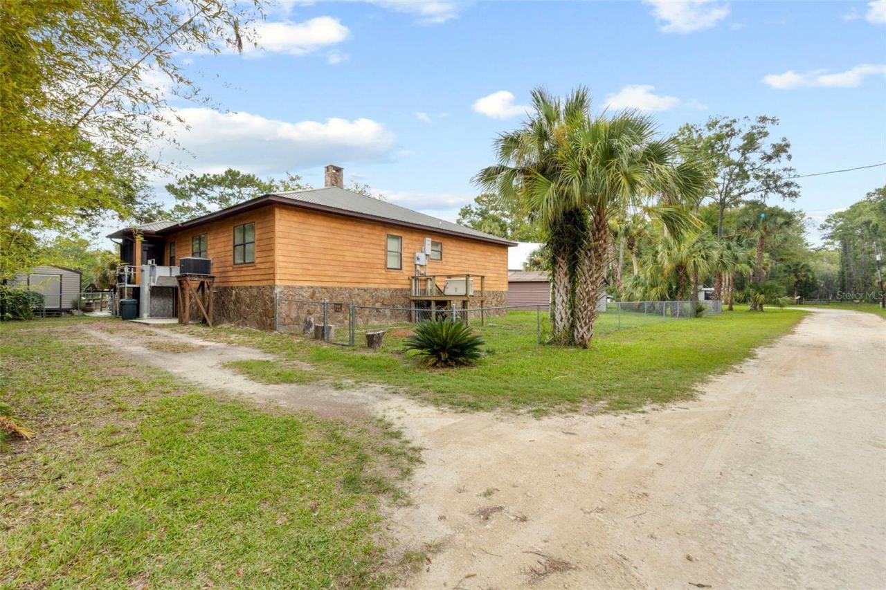 4190 NW 153rd Court, Chiefland, FL 32626 Photo