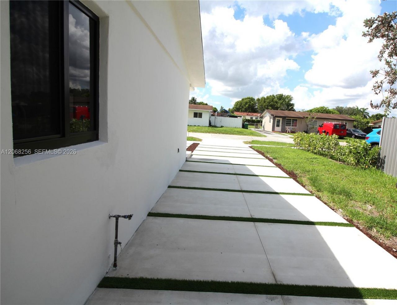 10821 SW 63rd St , Miami, FL 33173 Photo