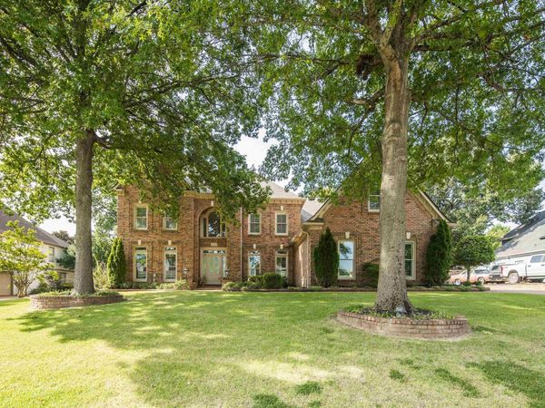 909 JULIANA CV, Collierville, TN 38017