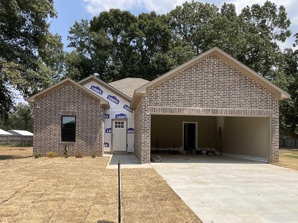 235 Kayla Lane, Lonoke, AR 72086