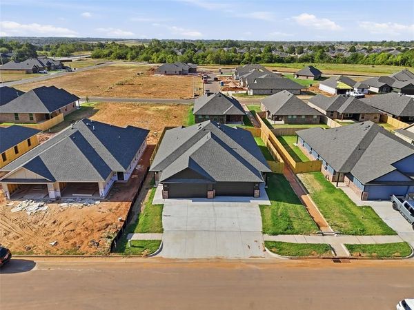 10620 SW 17th Terrace, Yukon, OK 73099