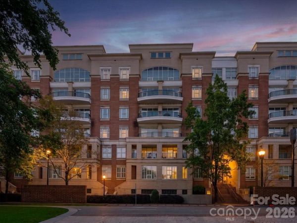 400 N Church Street, Unit 215, Charlotte, NC 28202