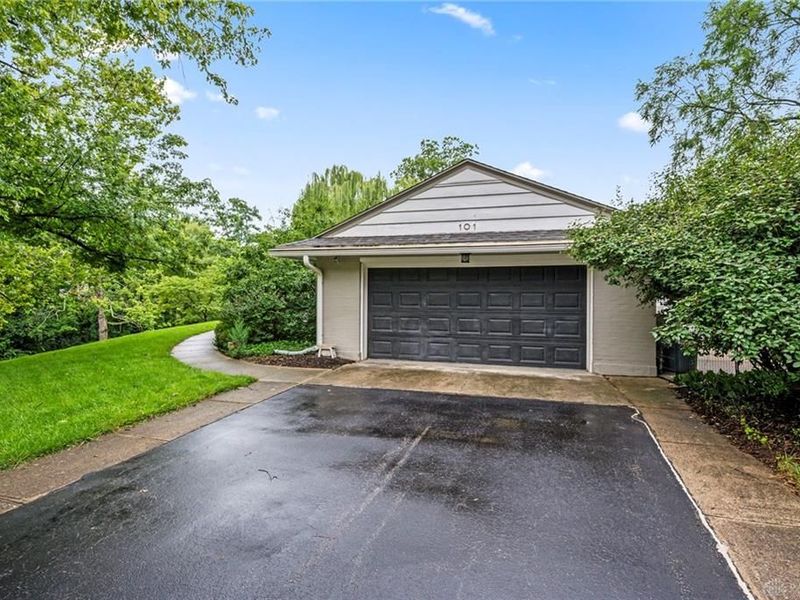 101 Thruston Boulevard, Oakwood, OH 45409 Photo 15