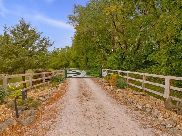 32921 S Ridgeview Farm Road, Drexel, MO 64742
