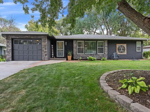 322 Oakwood Drive , Anoka, MN 55303