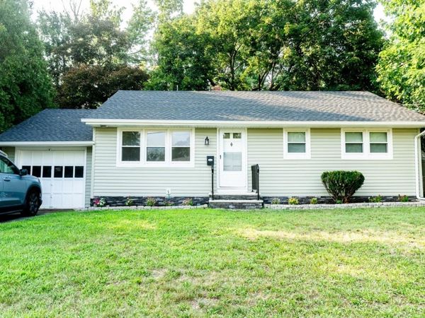 640 Warfield Rd, North Plainfield, NJ 07063