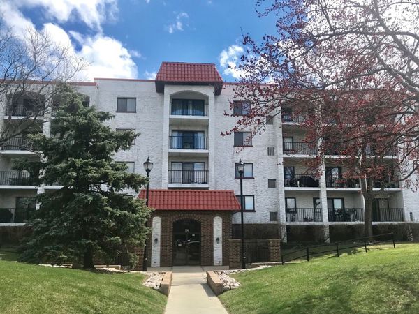 375 PLUM CREEK Drive , Unit 503, Wheeling, IL 60090