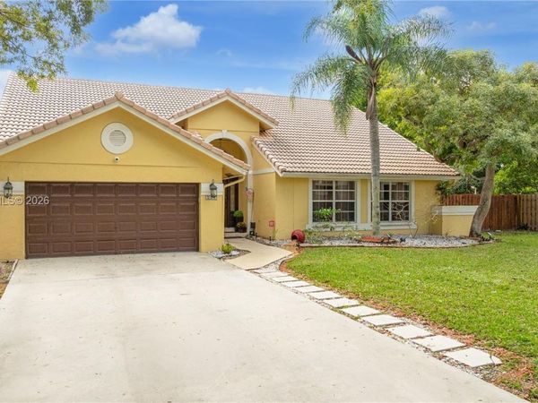 7101 NW 44th Ln , Coconut Creek, FL 33073