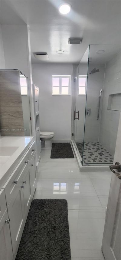 11424 NW 94th Pl , Unit 7, Hialeah Gardens, FL 33018 Photo