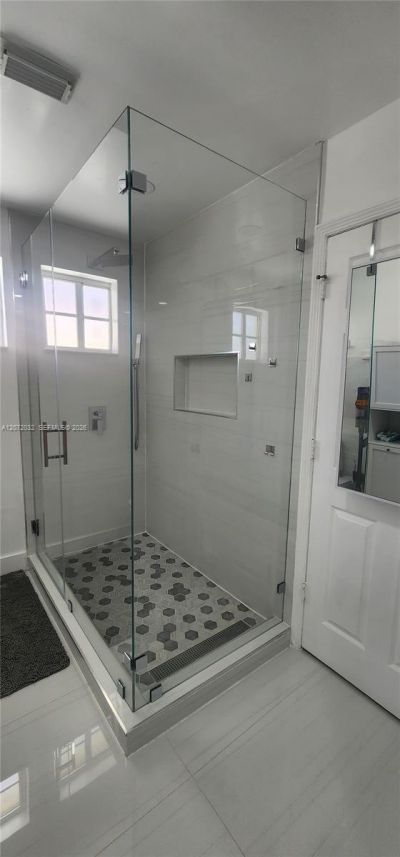 11424 NW 94th Pl , Unit 7, Hialeah Gardens, FL 33018 Photo