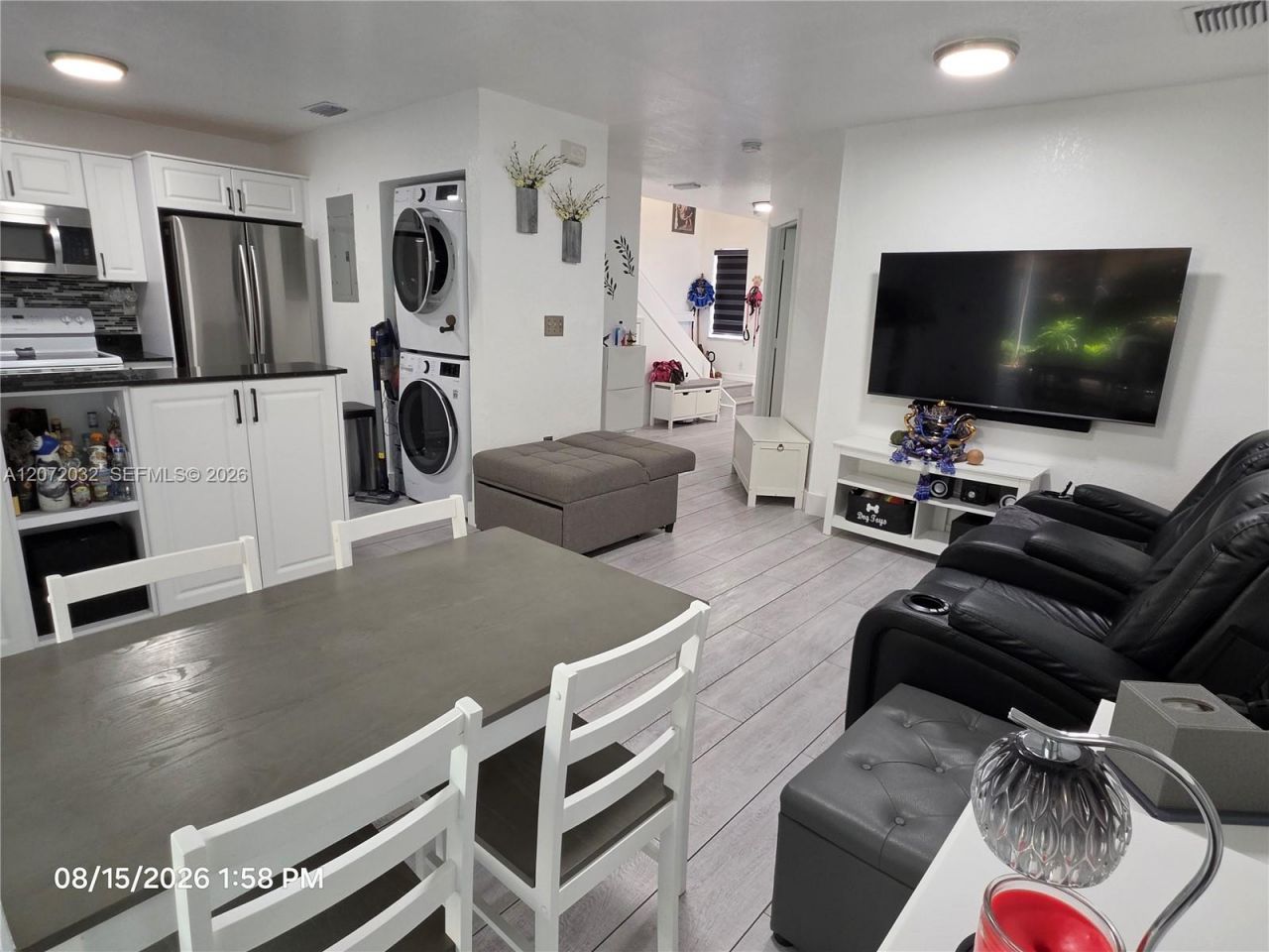 11424 NW 94th Pl , Unit 7, Hialeah Gardens, FL 33018 Photo