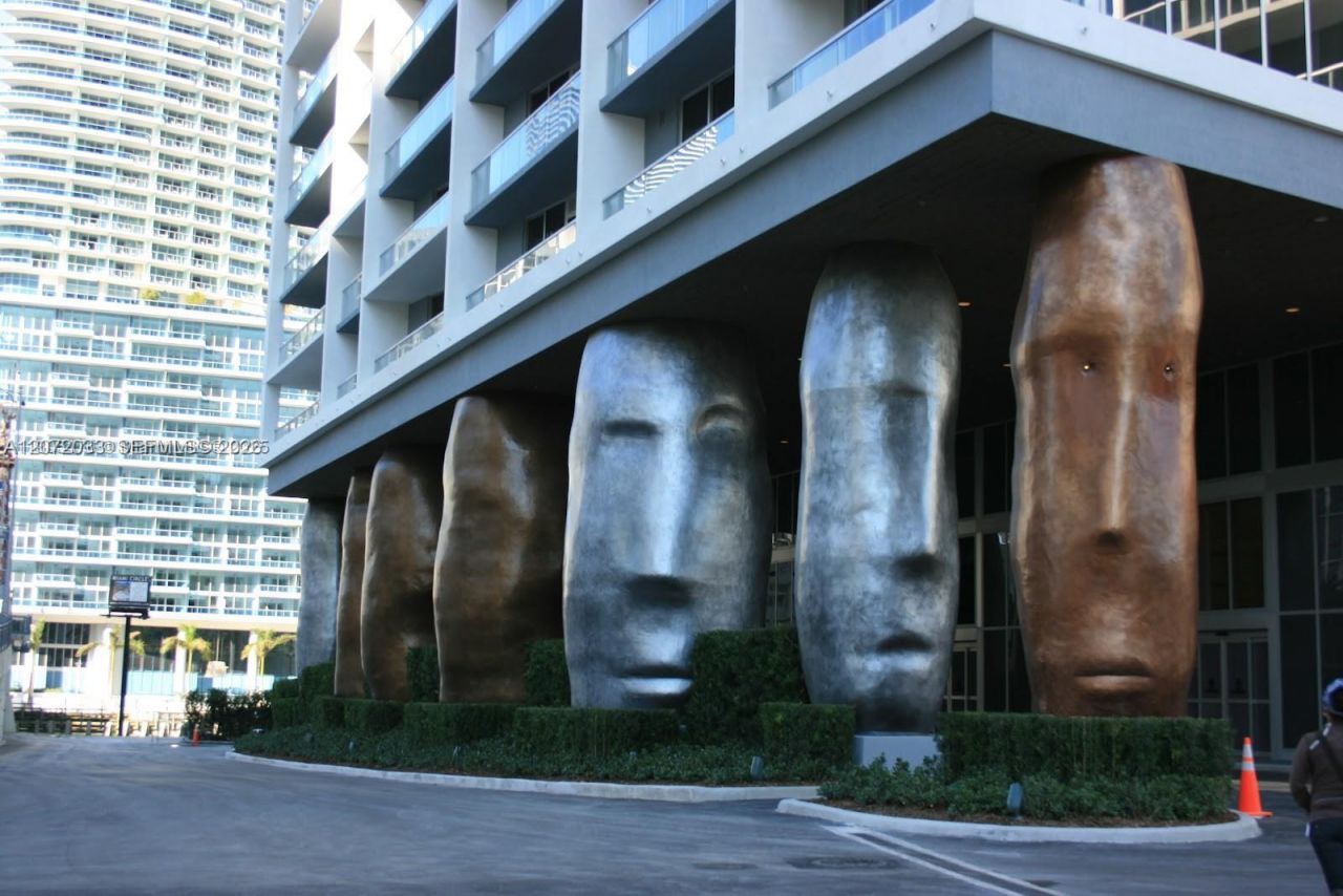 465 Brickell Ave , Unit 4104, Miami, FL 33131 Photo